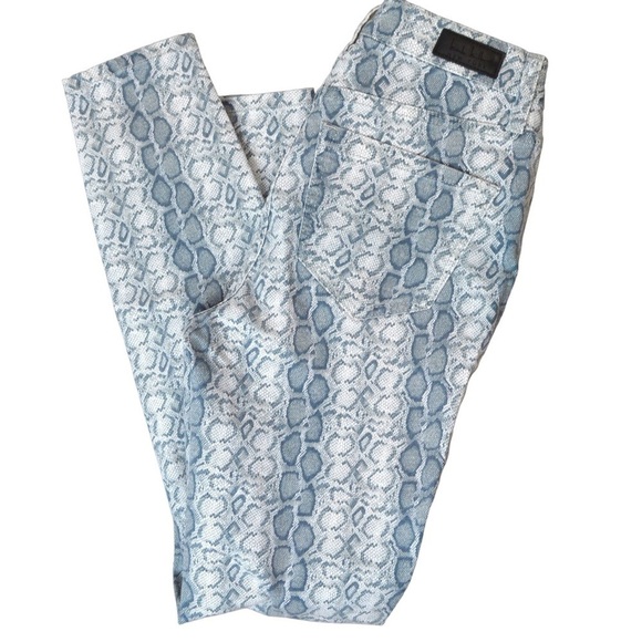 Nicole Miller New York Soho Python-Print High-Rise Skinny Jeans NWOT, Size 4 - Picture 8 of 8